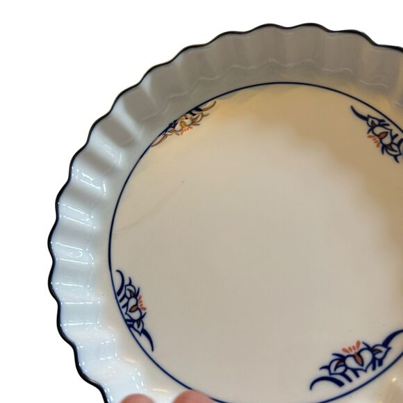 Dansk Quiche Dish - Blue Red Floral Design - Picture 3 of 4